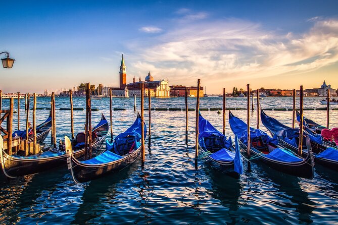 Venice: Enchanting City Walk & Majestic Gondola Glide! - Mercerie shopping pointers: turning a walk into future plans