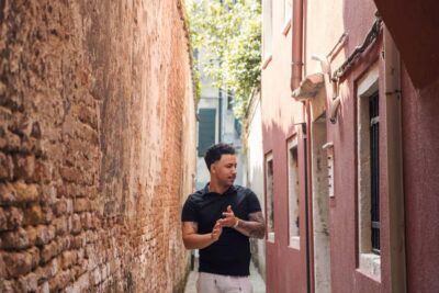 Venice: Exclusive Photoshoot in Hidden Locations - Price and photo value: why $96.29 per group can make sense