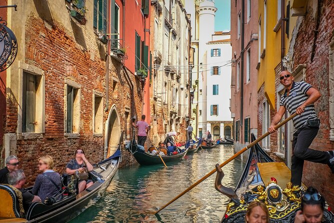 Venice Gondola ride with Skip the Line Doge's Palace tour - Should you book this Venice gondola and Doge’s Palace tour?