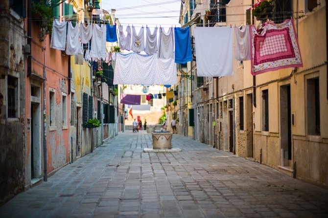 Venice Guided Walking tour - Time and pace: what 2 hours feels like in real Venice