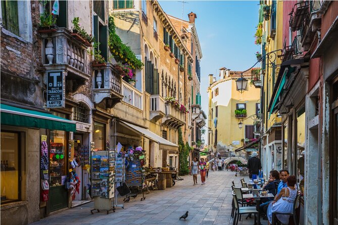Venice: Holy Heist Self-Guided Adventure & Walking Game - Who should book this self-guided adventure