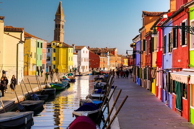 VENICE in 1 Day WOW Tour: city walk, Murano, Burano with lunch! - Lunch in Venice: One Hour to Reset Before the Islands
