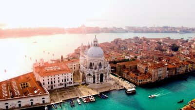 Venice in a Day: City Sightseeing Tour by Land & Water - Walking the Castello Side of Venice: Campo Santa Maria Formosa to San Giovanni & Paolo