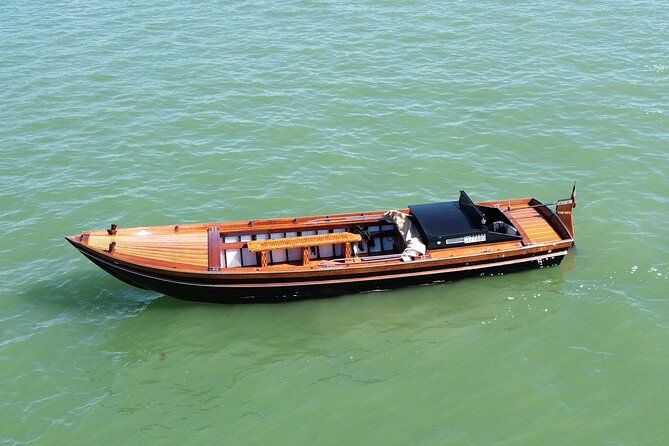 Venice Lagoon Tour with Historic Venetian Boat - San Marco Aperitif: Prosecco Time Without the Crowds