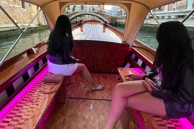 Venice Lagoon Tour with Historic Venetian Boat - Touring the UNESCO Venice Lagoon: Wetlands, Hidden Corners, and Wildlife