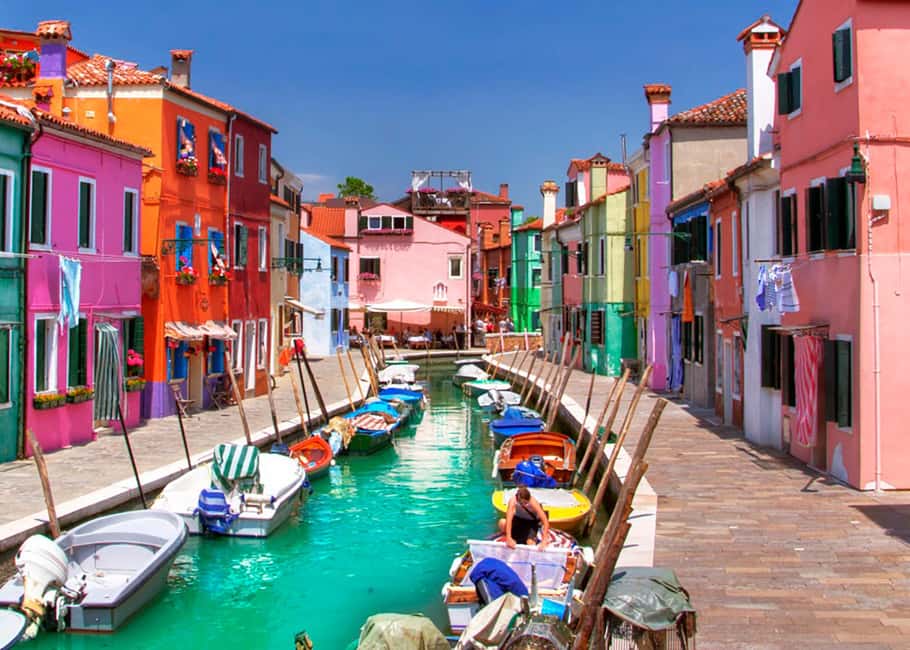 Venice: Murano, Burano and Torcello Islands Tour - Murano glassworks: your best 30 minutes in Venice
