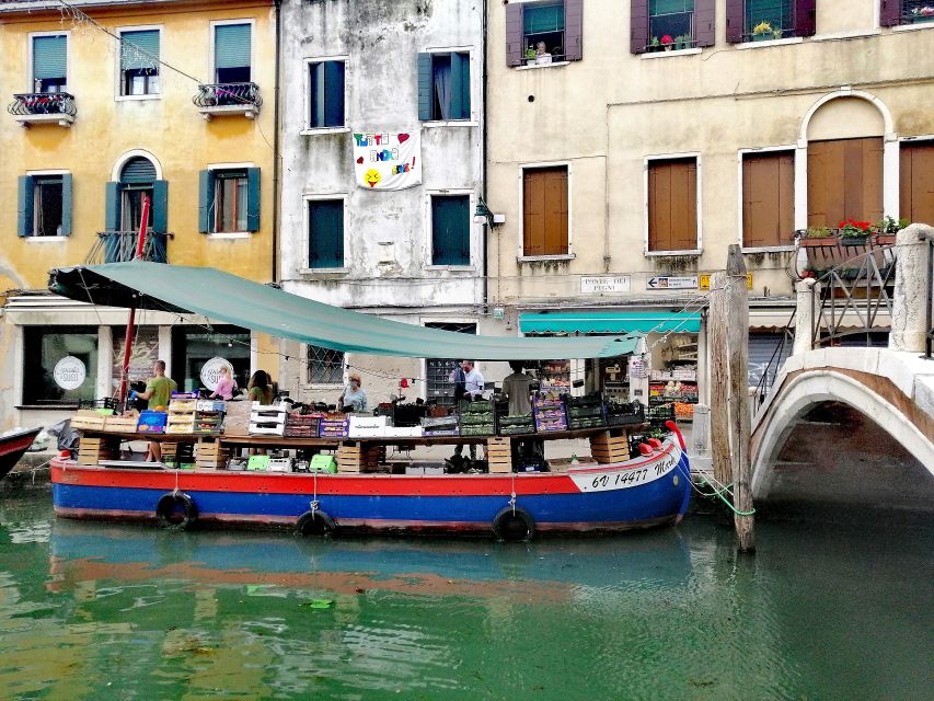 Venice: Off the Beaten Path Walking Tour - Squares and markets: postcard views, but with context
