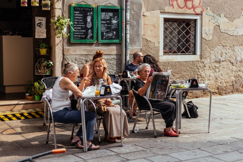 Venice: Off the Beaten Track Private City Tour - What to wear, how to walk, and who this suits best