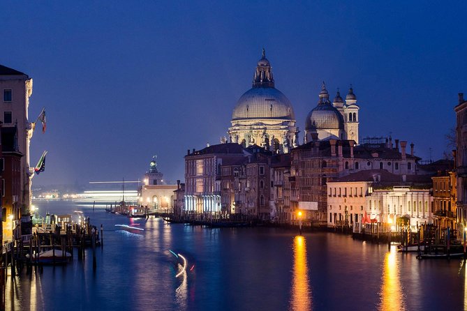 Venice Photography Masterclass - Private Photography Lesson - Ponte dell’Accademia: a quieter bridge stop with strong framing practice