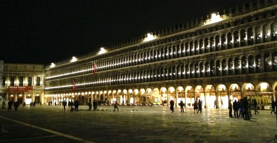 Venice: Private After Dark Tour and Gondola Ride - Finishing at Campo Santi Giovanni e Paolo: the Doge’s ghost
