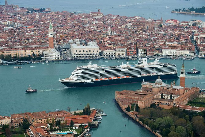 Venice Private Arrival Transfer by Water Taxi: Cruise Port to Central Venice - Timing: why “about 1 hour” can mean 20 minutes or 2+ hours