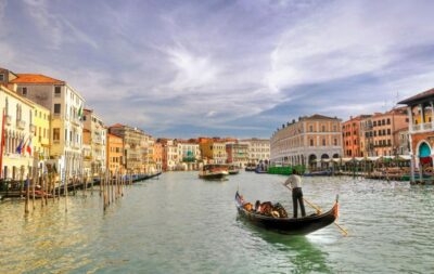 Venice: Private Gondola Cruise for up to 5 Passengers - The Route: Grand Canal Sights Plus Side-Canal Views