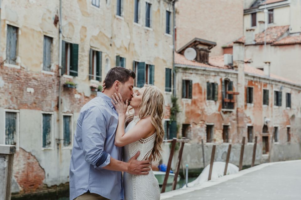Venice: Private Gondola Ride with Photo Shoot - What’s included and what you’ll plan around