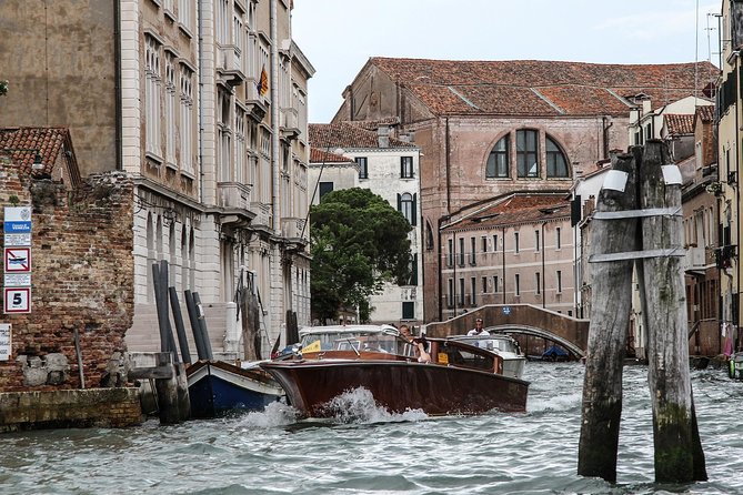 Venice Private Transfer (Hotel, Port, Venice or Treviso Airport, Mestre TrainSt) - The €5 access fee for day visitors: don’t let it catch you