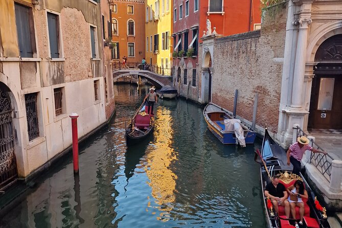 Venice Private Walking Tour - Campo San Zulian: the local square that brings Venice down to earth