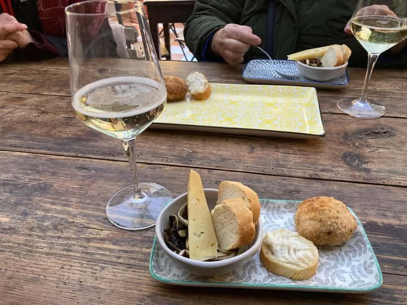 Venice: Rialto Market Street Food Tour - Rialto Market street food in 90 minutes: what makes it work