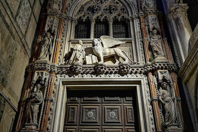Venice- Saint Mark's Basilica Exclusive Night Tour - Why St. Mark’s after dark feels calmer and more vivid