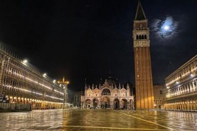 Venice- Saint Mark's Basilica Exclusive Night Tour - Meeting at Piazza San Marco: what the first part sets up