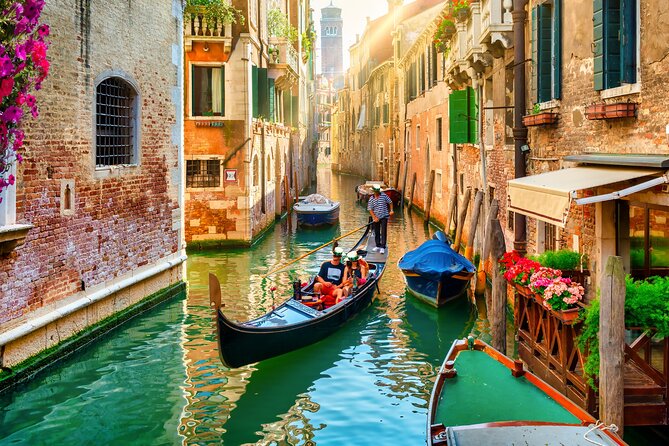 Venice Scavenger Hunt and Highlights Self Guided Audio Tour - Key things to know before you start