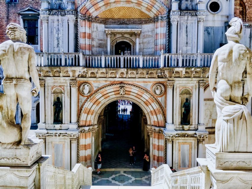 Venice: St Mark's Basilica, Doge's Palace, and Gondola Ride - What to bring, and the rules that affect your comfort