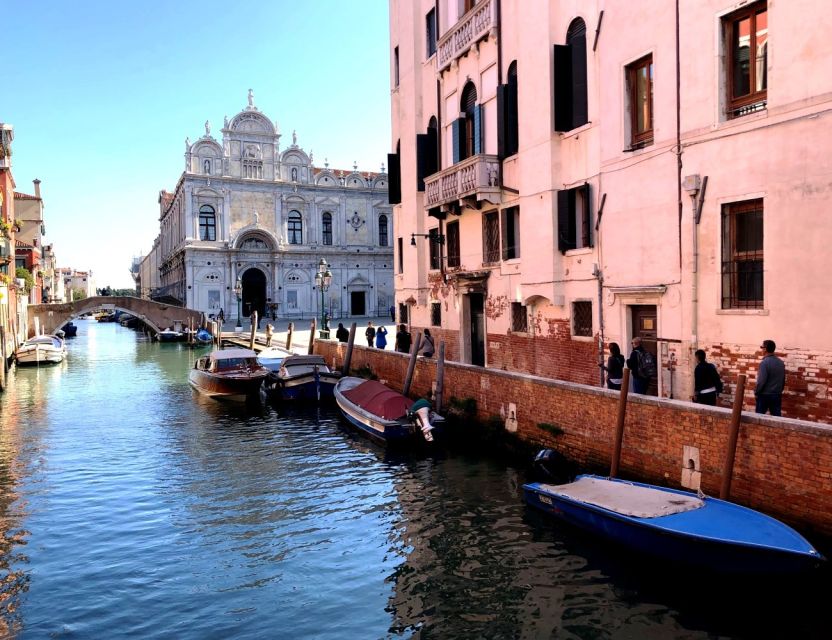 Venice: St. Mark's, Walking Tour and Gondola Combo - St. Mark’s Basilica: skip the long line and use the terrace ticket