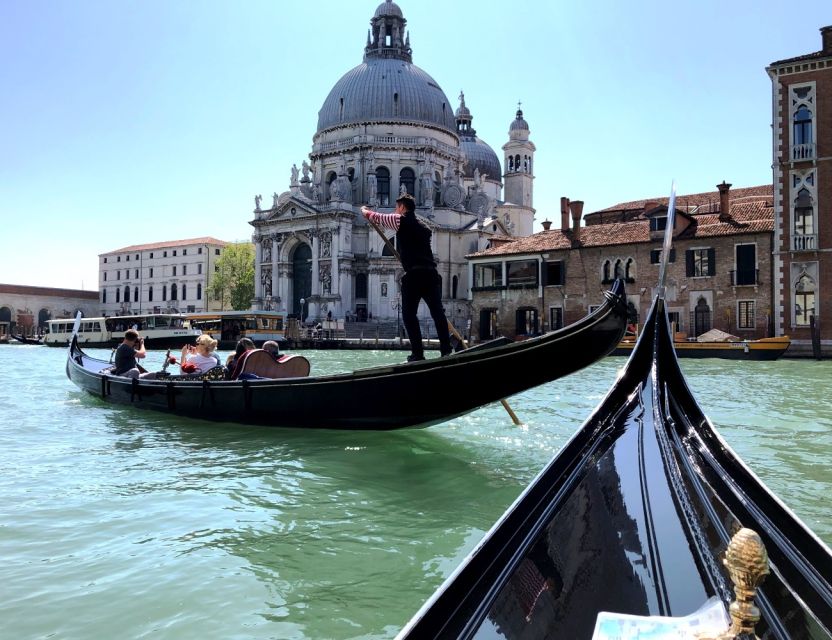 Venice: St. Mark's, Walking Tour and Gondola Combo - Who this tour suits best (and who might want something else)
