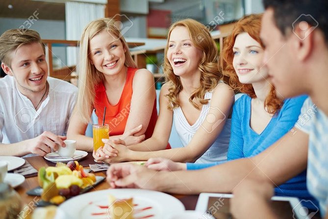 Venice Walking Tour: Eat and Drink - Group size, language, and meeting point realities