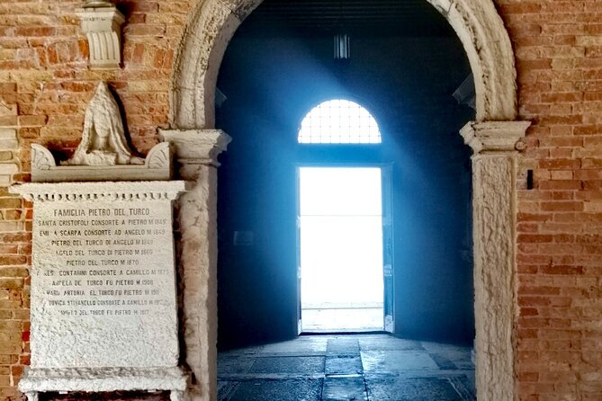 Venice's Cemetery on San Michele Island Tour - Timing and Duration: About Two Hours, Ending Exactly Where You Want