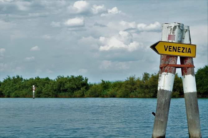 Venice’s Colorful Islands: Private Murano, Burano & Torcello Tour - Shopping reality: how to enjoy Murano and Burano without overpaying