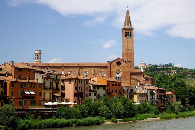 Verona Guided Tour from Venice by Train - A Fast Train Plan From Venice to Verona