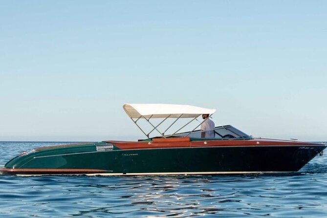 VIP Private Luxury Boat Tour - Riva Aquariva Yacht Venice - La Certosa park and the lagoon little-islands feel