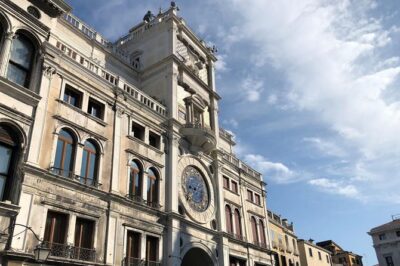 Walking Tour of Venice from St. Mark's Square to Rialto - St. Mark’s Basilica and Doge’s Palace Area: Exterior Sightseeing With Meaning