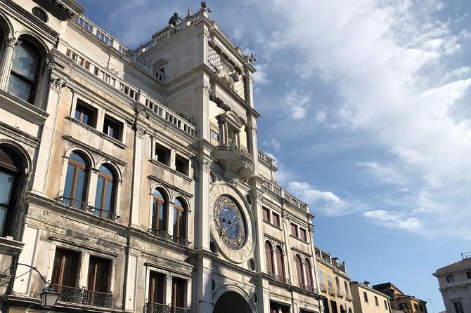 Walking Tour of Venice from St. Mark's Square to Rialto - St. Mark’s Basilica and Doge’s Palace Area: Exterior Sightseeing With Meaning
