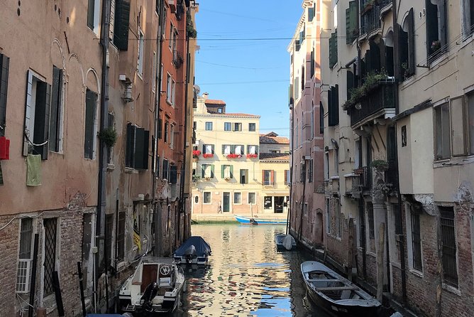 Welcome! Venice Sightseeing kickstart Tour with local guide, small group - San Marco’s approach: hidden jewels before the crowds